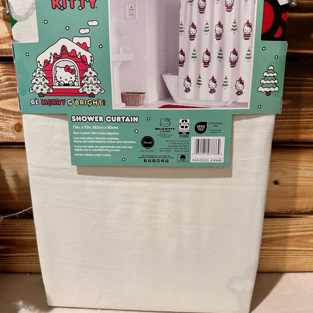 Hello Kitty Christmas Shower Curtain - Picture 3 of 3